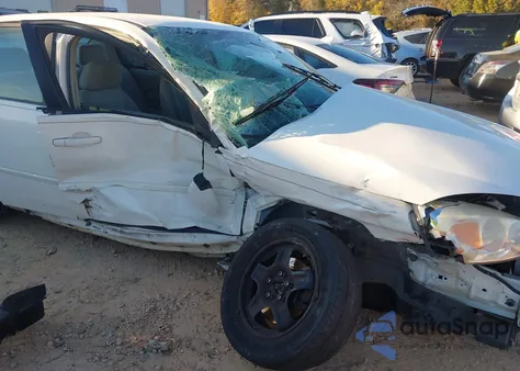 2008 Chevrolet Malibu Classic Lt z USA, uszkodzony, nr VIN 1G1ZT58N38F105743